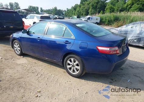 2009 Toyota Camry Le z USA, uszkodzony, nr VIN 4T1BE46K79U287042